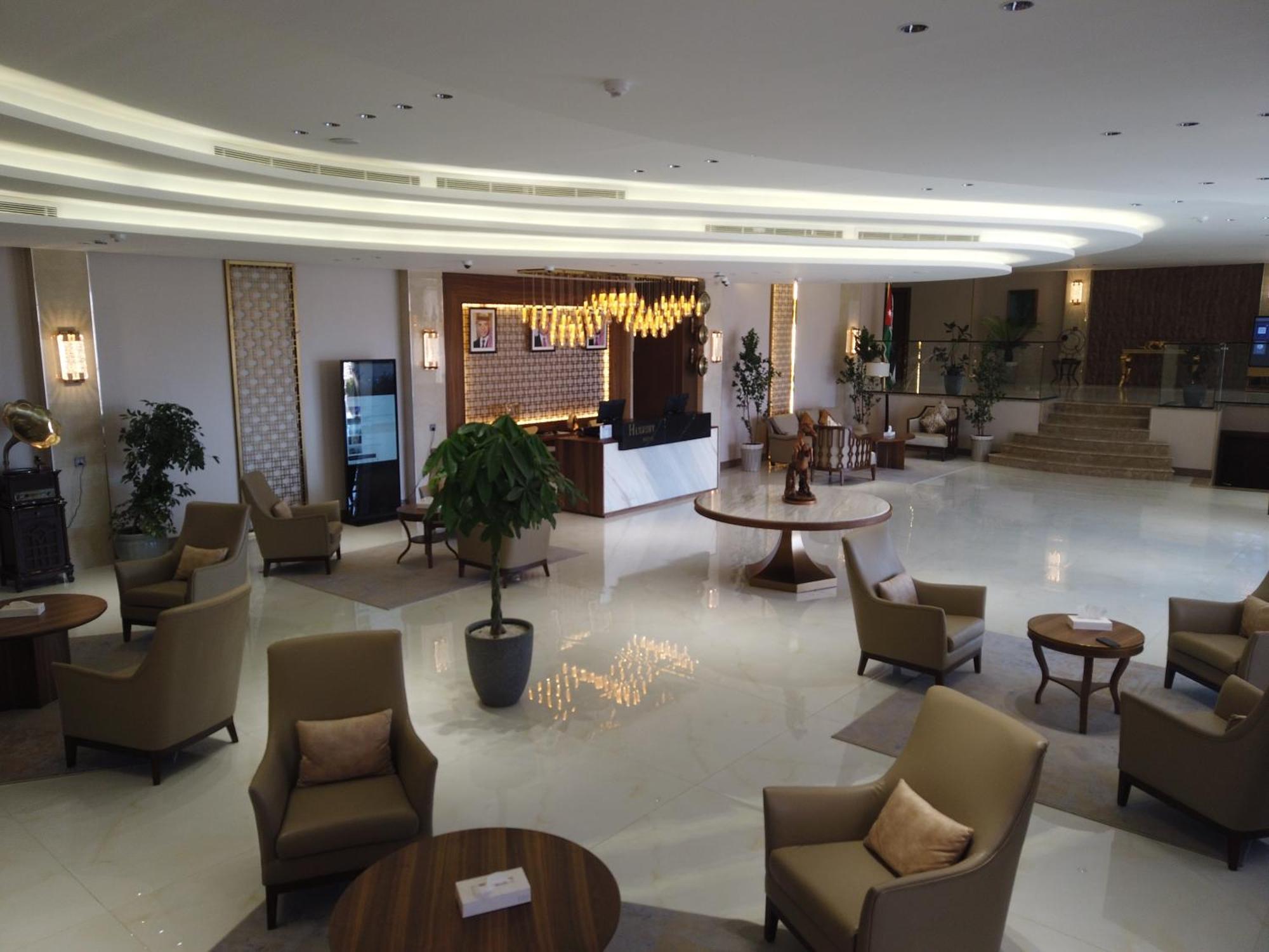 H Luxury Hotel Wadi Musa Exterior photo